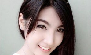 2 รูป การ์ตูน ผู้หญิง สวย